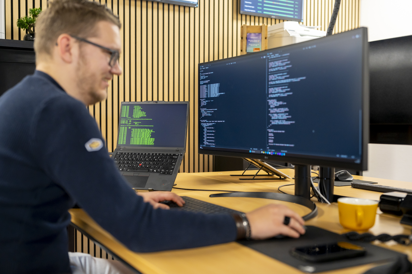 ICT-medewerker op locatie bij een zakelijke klant